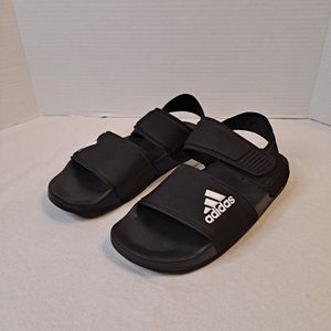 Sandal